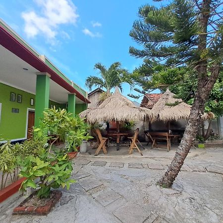 Azza Karimunjawa Hotel Exterior photo